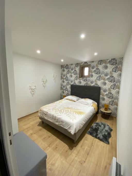 Le Petit Loft Des Halles Béziers Eksteriør billede
